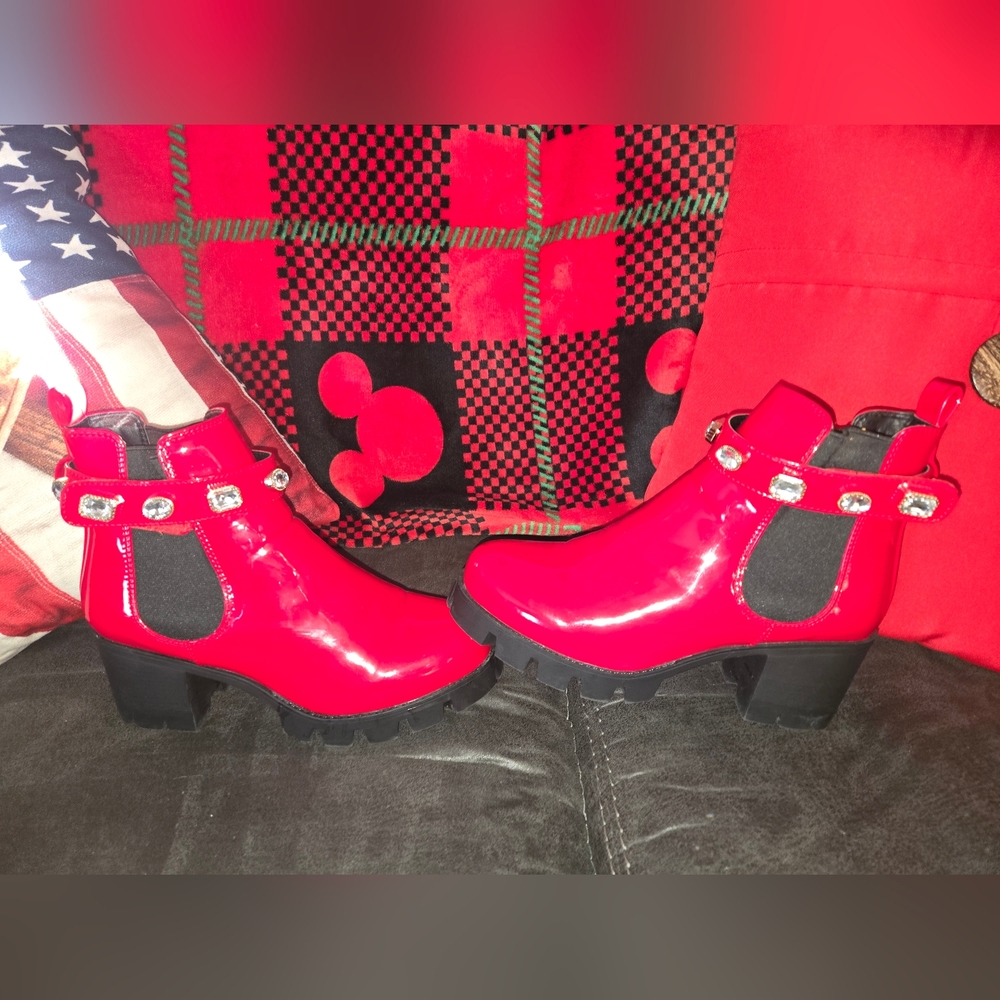 AKIRA Azalea Wang To A New Beginning Knee High Chunky Heel Boot In Red 🍒